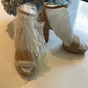 Vince Camuto heels. 3 1/2 inch heels. Brand new never worn. Size 6 1/2